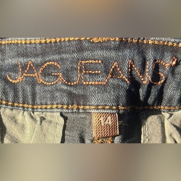 Jag Women's Jean Skirt Size 14 Blue Dark Wash - Picture 9 of 14